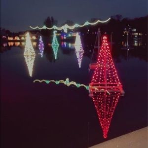 Meet your Posher, Rivera